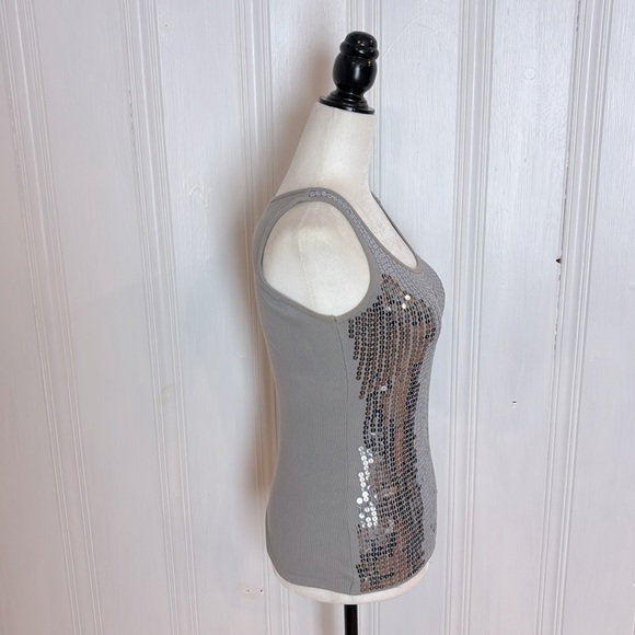 SUZY silver sequin tank top - Picture 2 of 7